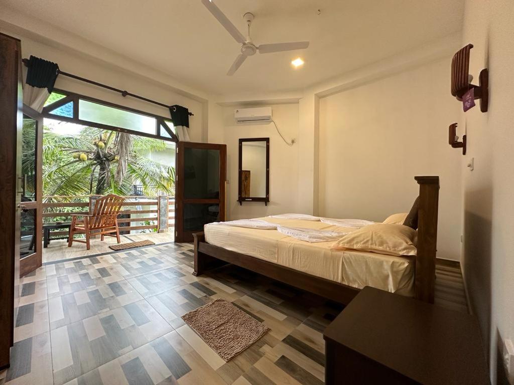 Siyon Yula - Guest House Хиккадува Экстерьер фото