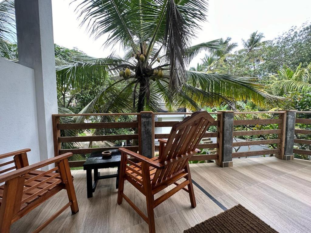Siyon Yula - Guest House Хиккадува Экстерьер фото